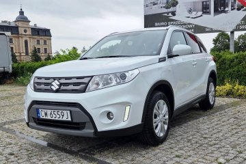 Aso Suzuki*Kamera*152 tys. wpisuje na fakturze*Org.lakier*1 właściciel